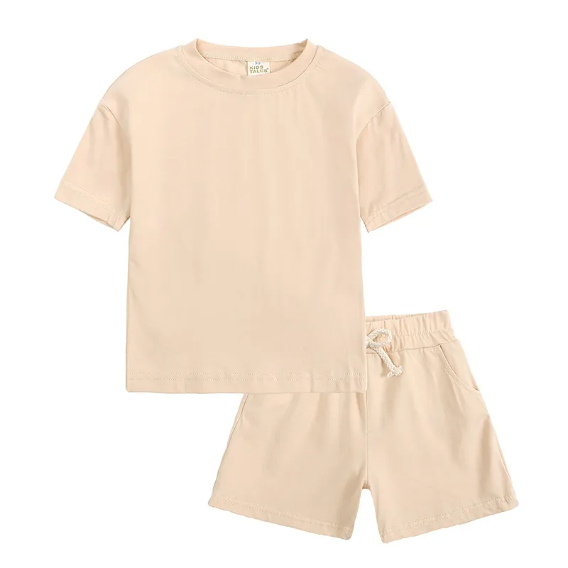 Mila  Essentials Set