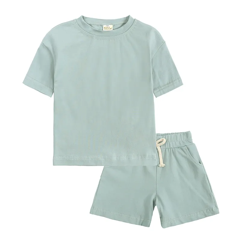 Mila  Essentials Set