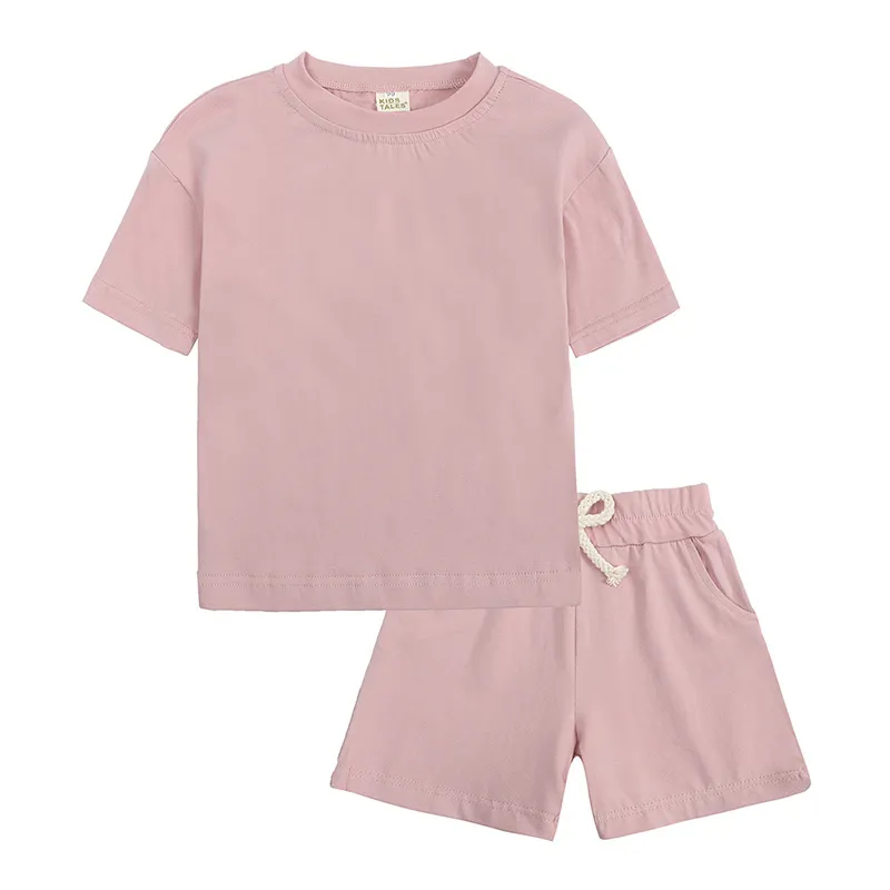 Mila  Essentials Set